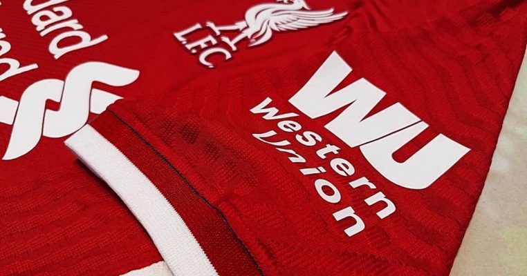 Chuyện gì xảy ra nếu? Bộ dụng cụ Nike Liverpool 20-21 không có màu xanh