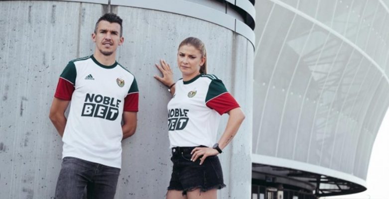 Slask Wroclaw 20-21 Away Kit được phát hành