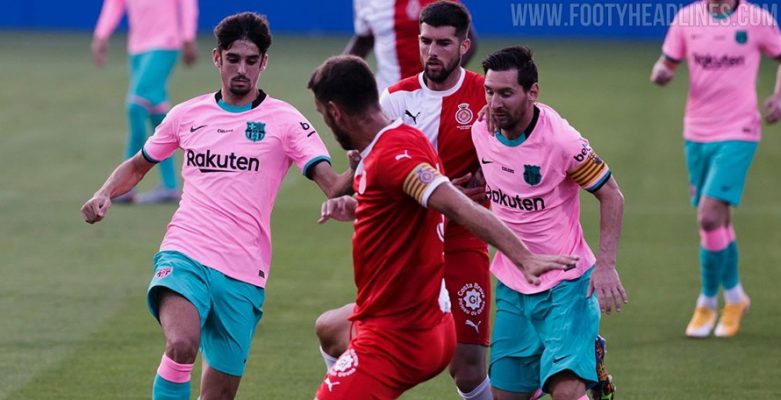 Trên sân: Bộ dụng cụ thứ ba 20-21 FC Barcelona thử nghiệm