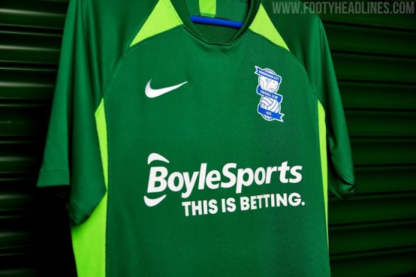Birmingham City 20-21 Bộ thứ ba được phát hành