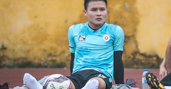 Quang Hải chấn thương, Hà Nội FC chơi với đội hình dị