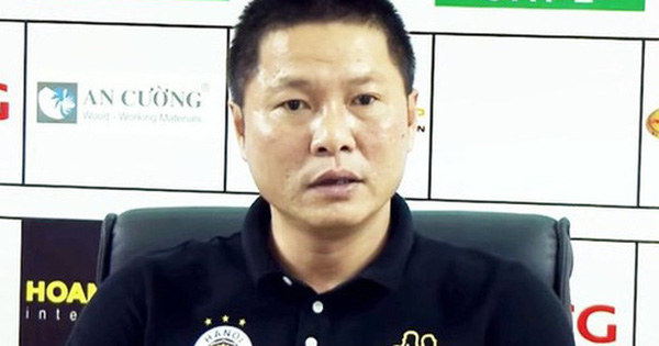 HLV Chu Đình Nghiêm thôi làm HLV trưởng Hà Nội FC