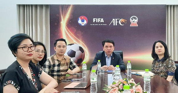 DFL trao đổi kiến thức với VFF, VPF và Next Media