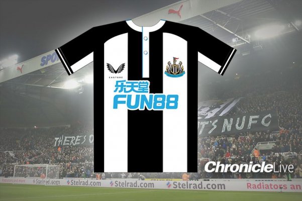 Castore Newcastle United 21-22 Thiết kế bộ đồ thi đấu trên sân nhà bị rò rỉ
