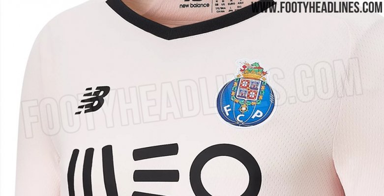 FC Porto 21-22 Bộ dụng cụ thứ ba bị rò rỉ