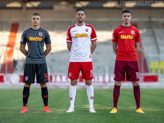 Jahn Regensburg 21-22 Phát hành Bộ dụng cụ sân nhà, sân khách & thứ ba