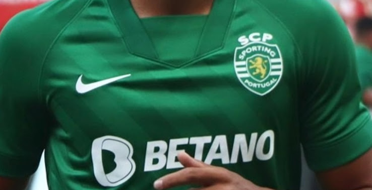Đã phát hành áo sơ mi trước trận đấu CP 21-22 của Sporting