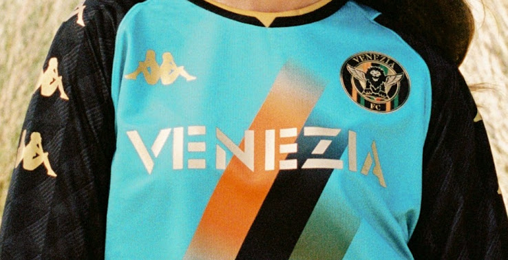 Venezia 21-22 Kit thứ ba được phát hành