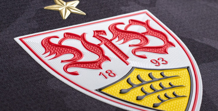 VfB Stuttgart 21-22 Bộ công cụ thứ ba được phát hành